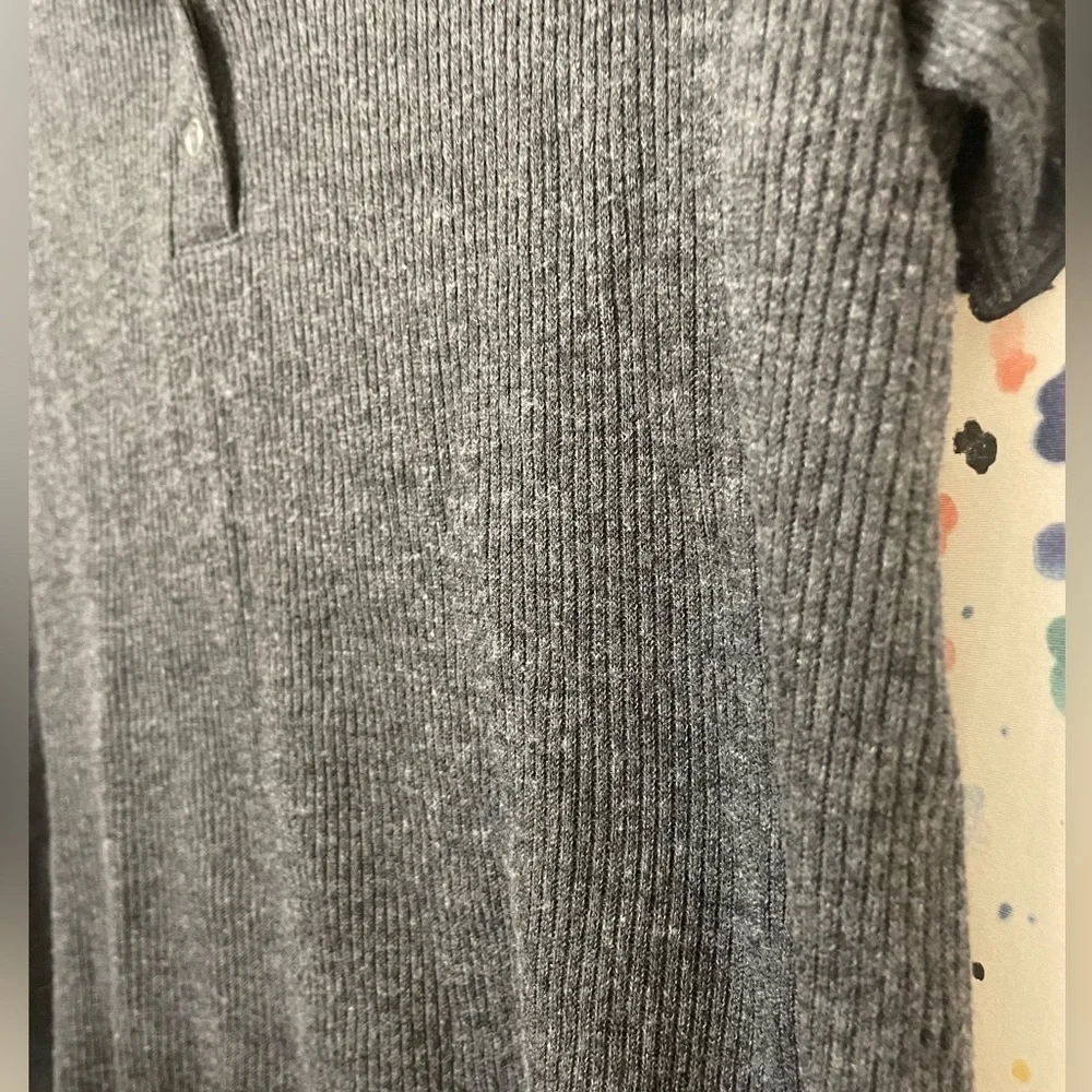 ♻️ American Eagle gray cropped tee size medium - Picture 5 of 6